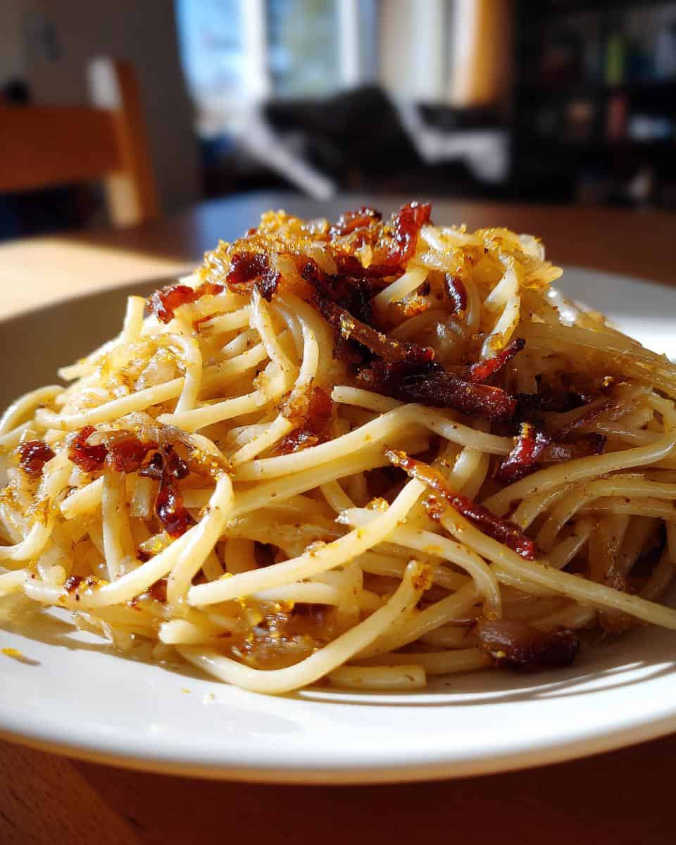 Vegan Caramelized Onion Pasta - detail 1